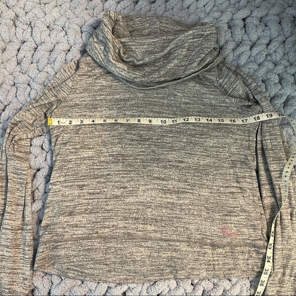 Gilly Hicks Cowl Neck Long Sleeve Top - Picture 4 of 5